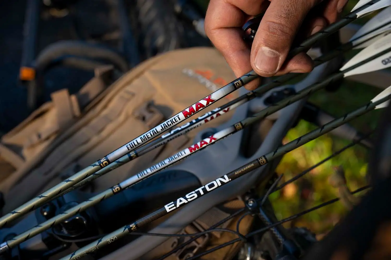 Easton 5MM FMJ MAX FLETCHED 6 pack - Image 12